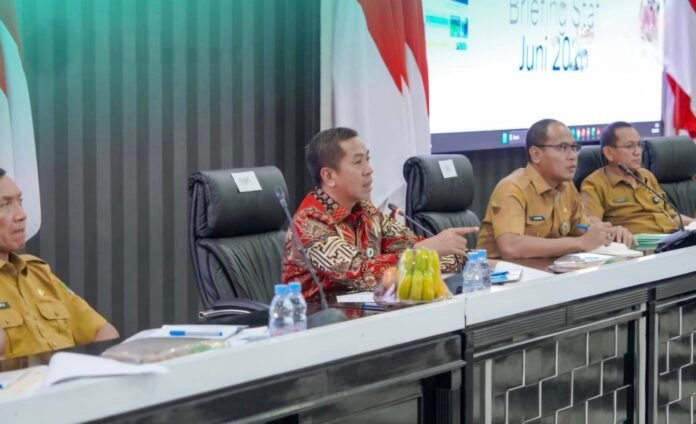 Briefing Staf Juni 2026, Bupati Aep Tekankan Penguatan Pendapatan Daerah dan Disiplin Kinerja ASN
