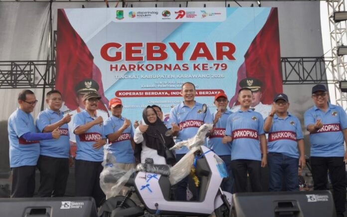 Sekda Karawang Ajak Masyarakat Perkuat Semangat Berkoperasi dalam Gebyar Harkopnas 2026