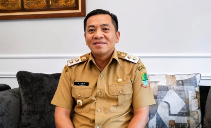 Karawang Cetak Generasi Petani Unggul, Bupati Aep Hadirkan Program Beasiswa Anak Petani