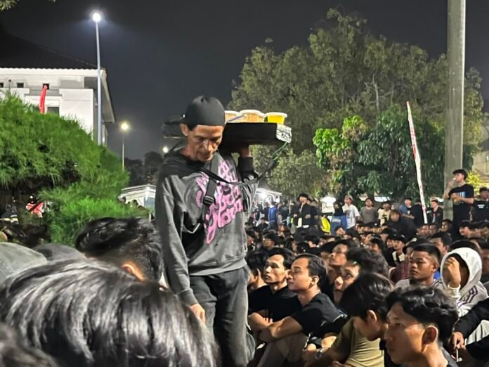 Bupati Aep Wujudkan Hiburan Positif, Nobar Final Piala Presiden Beri Dampak Nyata bagi UMKM