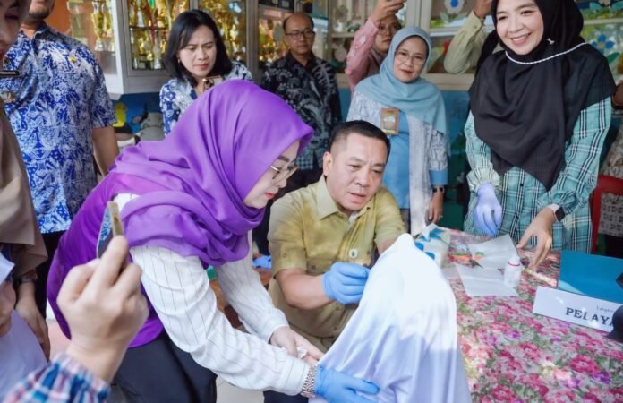 Bupati Aep Dorong Gerakan Serentak Pemberian Vitamin dan Kalsium untuk Wujudkan Karawang Bebas Stunting