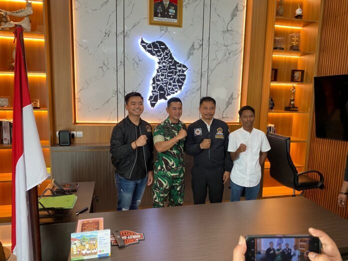 Ketua DPC Satria Banten Karawang Apresiasi Persit KCK Kodim 0604 Raih Juara Lomba Video Karya Baik TNI